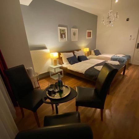 Elegancia Residence Budapest Luaran gambar